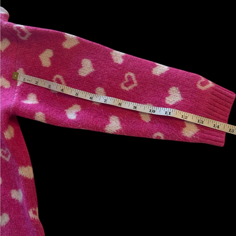 Pink Heart Pattern Sweater - Picture 6 of 6